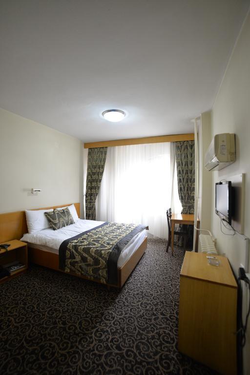 Buyuk Maras Hotel Kahramanmaras Exterior foto